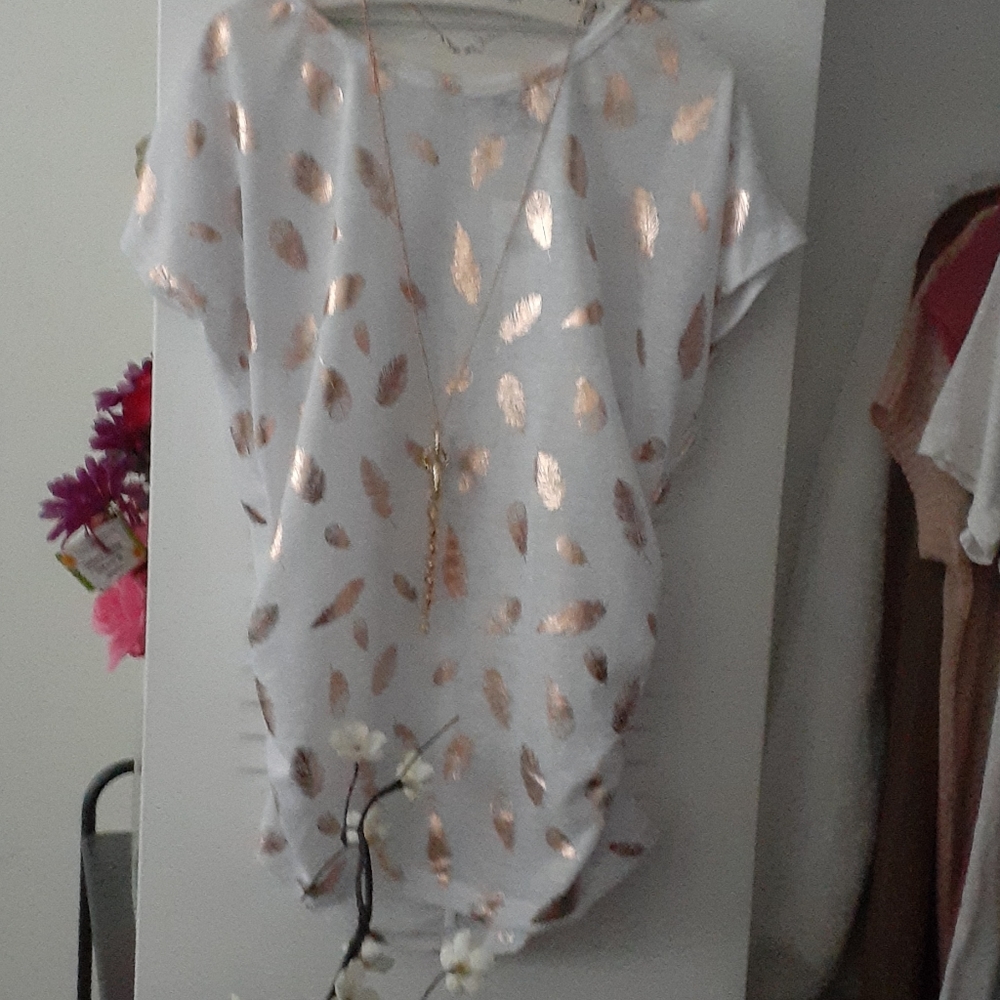 Love White Angel Feather Top Blouse